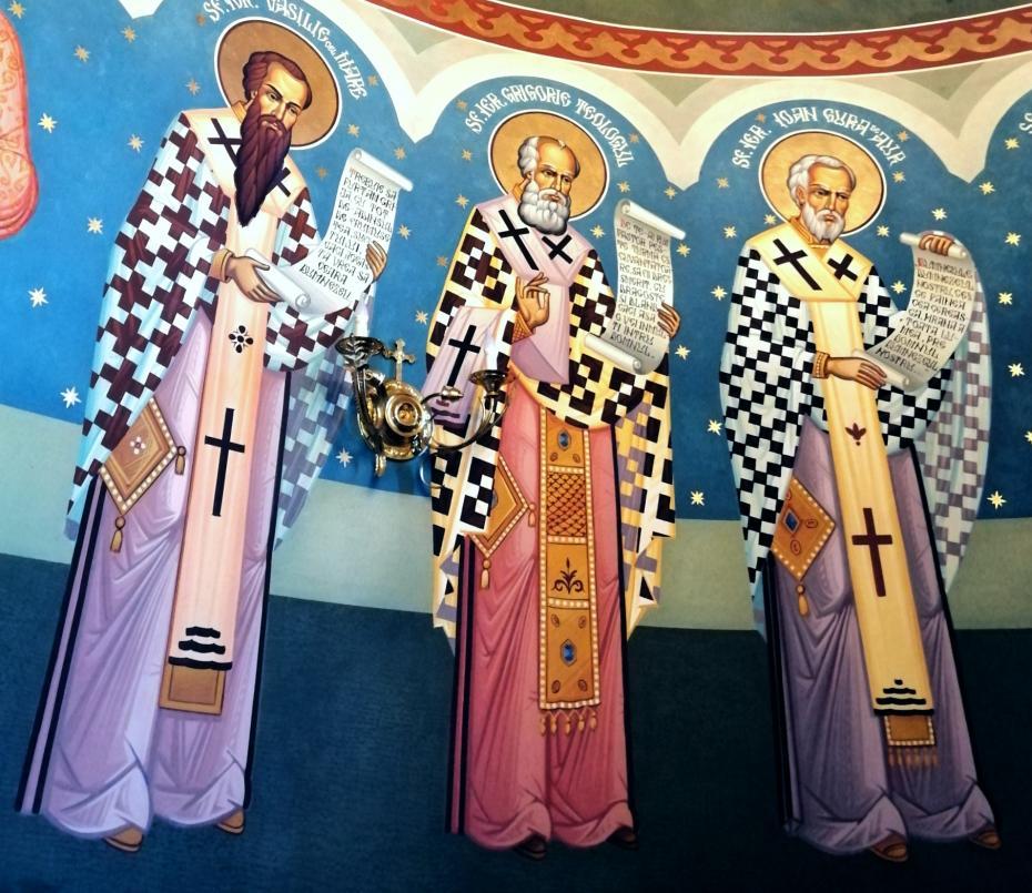 Sfinţii Trei Ierarhi: icoană (frescă) din Sfântul Altar